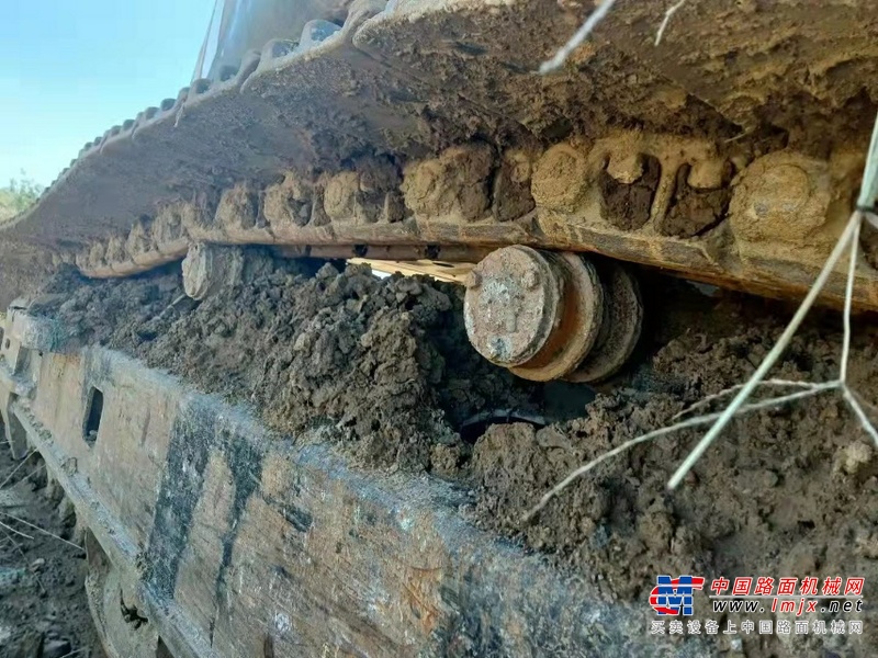 徐州市出售转让二手不详小时2017年徐工XE215D挖掘机