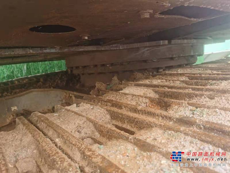 徐州市出售转让二手不详小时2010年沃尔沃EC210挖掘机