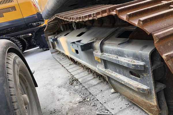 徐州市出售转让二手不详小时2021年徐工XE225DK挖掘机