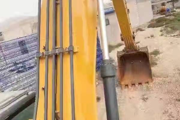 徐州市出售转让二手不详小时2018年徐工XE370D挖掘机