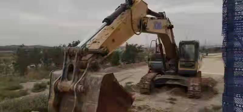 徐州市出售转让二手不详小时2018年徐工XE370D挖掘机