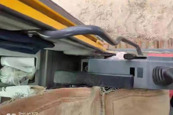 徐州市出售转让二手不详小时2018年徐工XE370D挖掘机