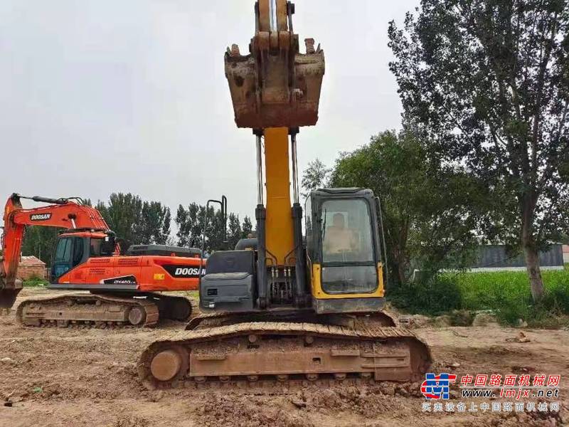 徐州市出售转让二手不详小时2018年徐工XE200D挖掘机
