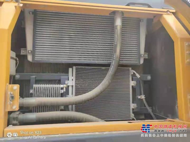 徐州市出售转让二手不详小时2018年徐工XE370D挖掘机
