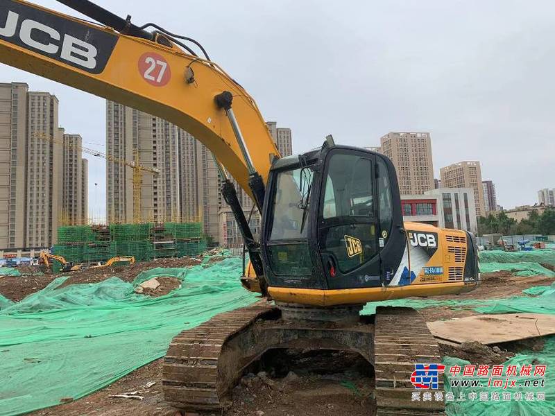 徐州市出售转让二手不详小时2014年杰西博JS210挖掘机