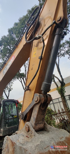 徐州市出售转让二手不详小时2020年徐工XE200D挖掘机