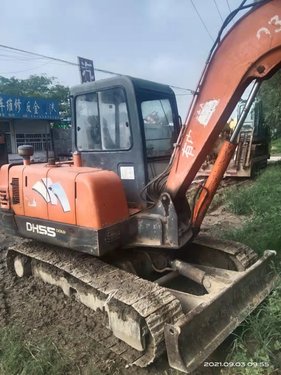 徐州市出售转让二手不详小时2011年斗山DH55挖掘机