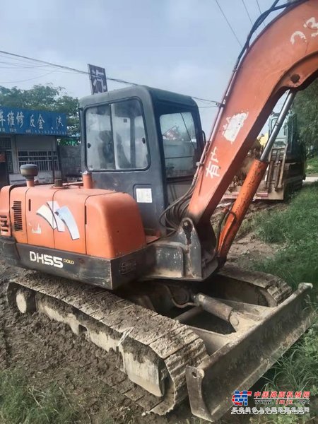 徐州市出售转让二手不详小时2011年斗山DH55挖掘机