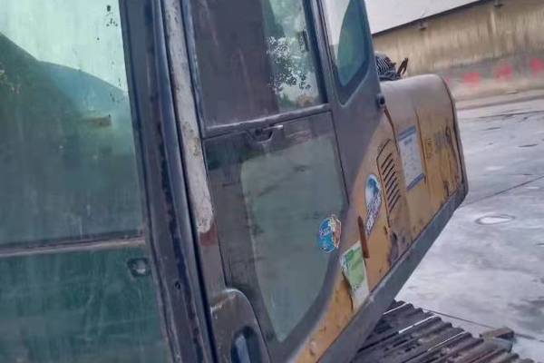 徐州市出售转让二手不详小时2011年山重建机JCM921挖掘机