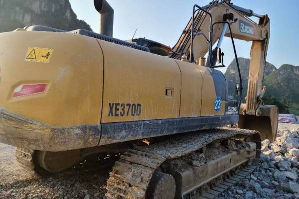 徐州市出售转让二手不详小时2020年徐工XE370D挖掘机