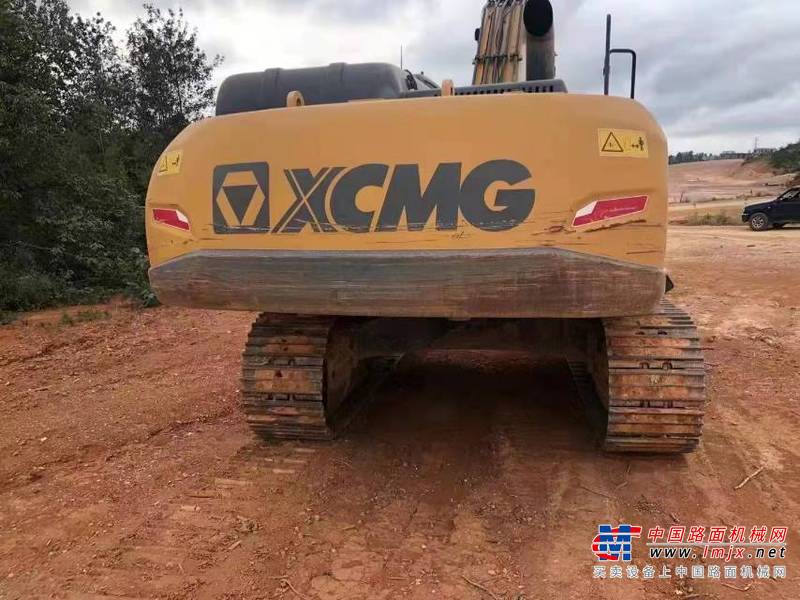徐州市出售转让二手不详小时2021年徐工XE370D挖掘机