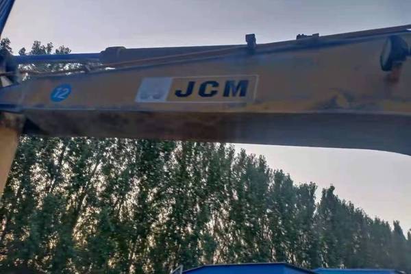 徐州市出售转让二手不详小时2011年山重建机JCM921挖掘机