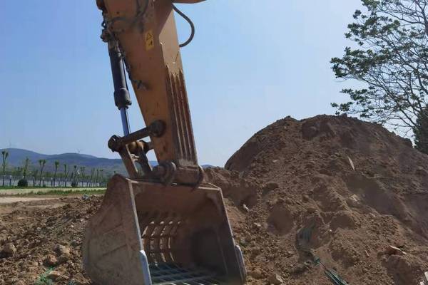徐州市出售转让二手不详小时2019年徐工XE370D挖掘机