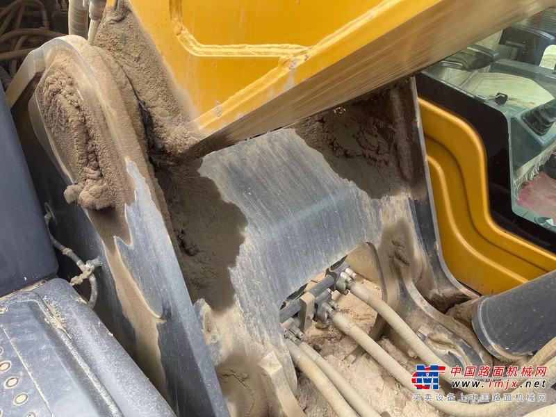 徐州市出售转让二手不详小时2019年徐工XE370D挖掘机