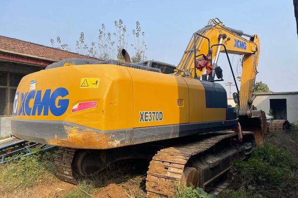 徐州市出售转让二手不详小时2019年徐工XE370D挖掘机