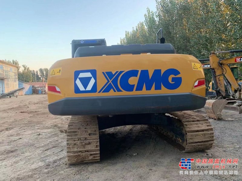 徐州市出售转让二手不详小时2019年徐工XE215D挖掘机