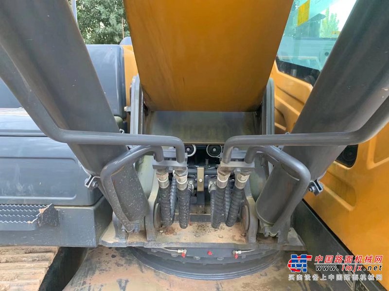 徐州市出售转让二手不详小时2019年徐工XE215D挖掘机