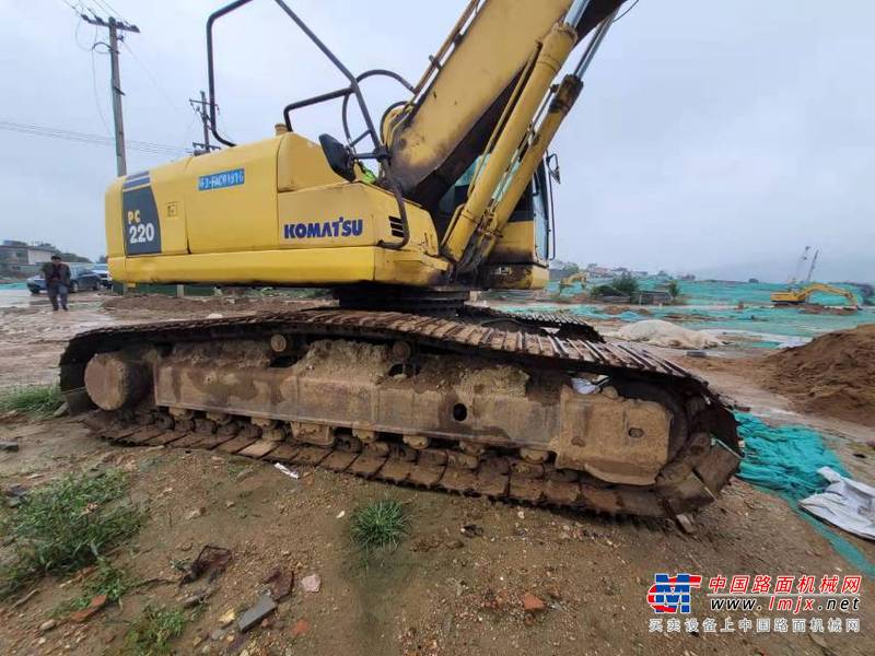 徐州市出售转让二手不详小时2010年小松PC220-8挖掘机