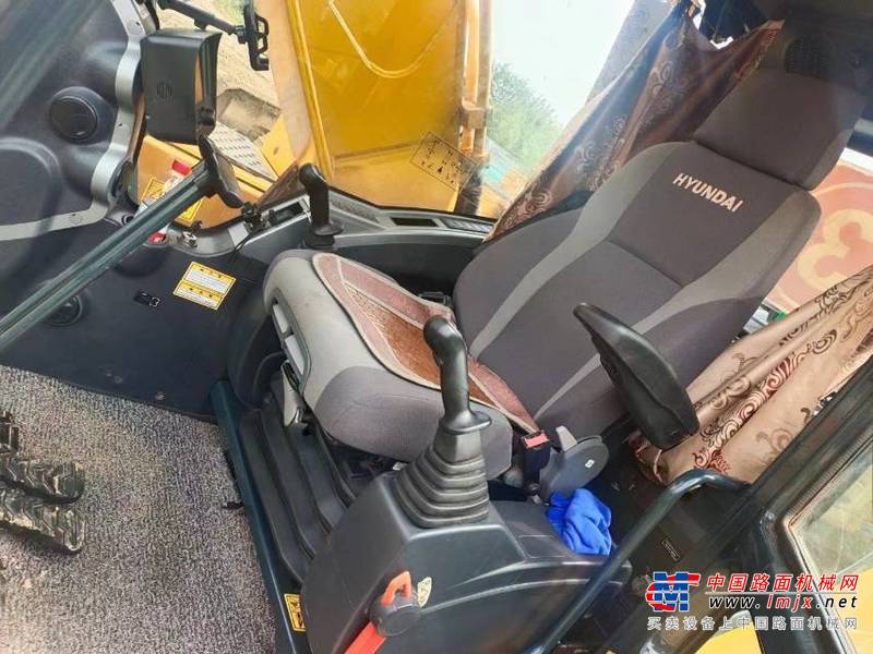 徐州市出售转让二手不详小时2019年现代R225挖掘机