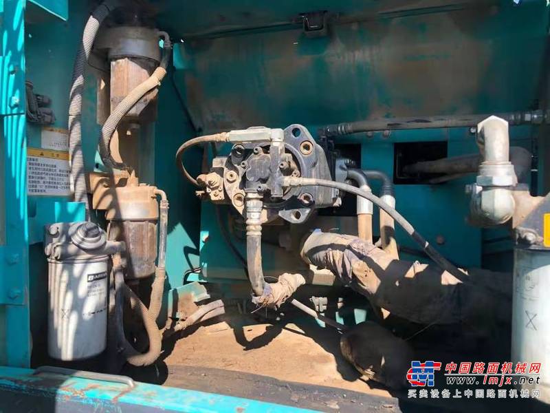 徐州市出售转让二手不详小时2011年神钢SK260挖掘机