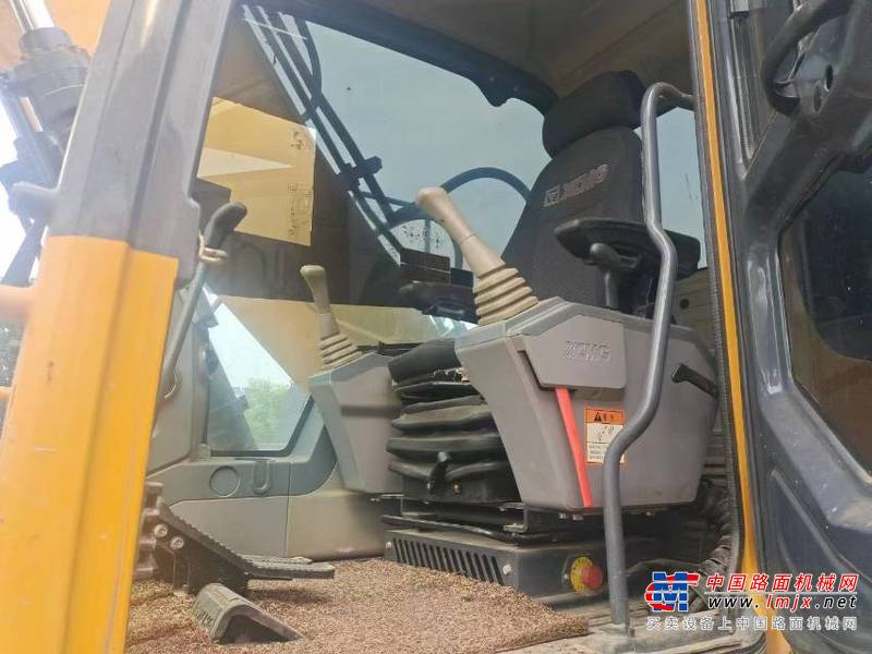徐州市出售转让二手不详小时2018年徐工XE200D挖掘机