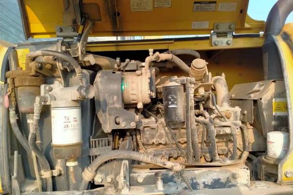徐州市出售转让二手不详小时2014年小松PC60-7挖掘机