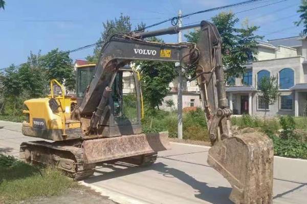 徐州市出售转让二手不详小时2016年沃尔沃EC80挖掘机