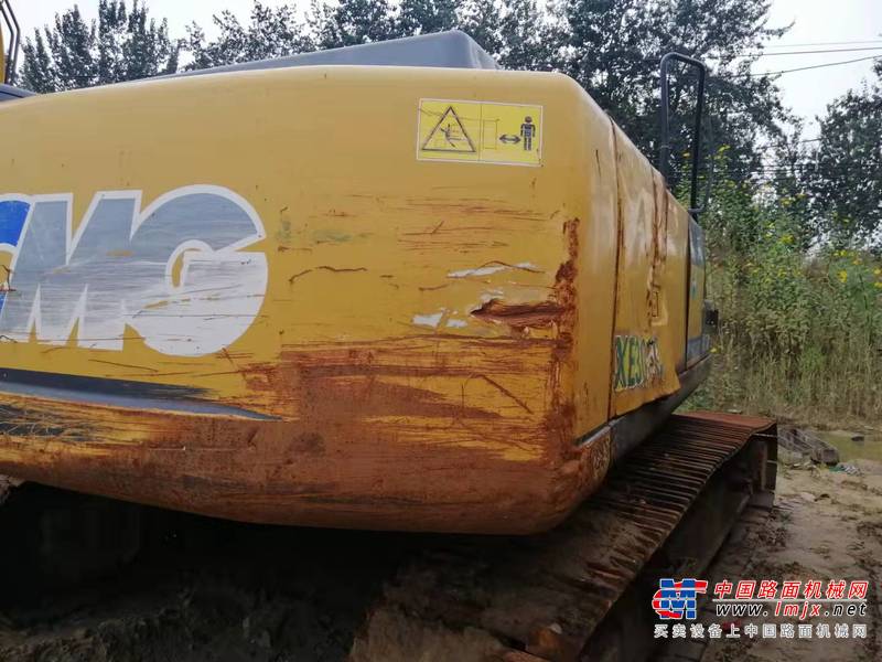徐州市出售转让二手不详小时2015年徐工XE265C挖掘机