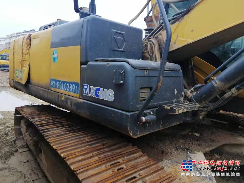 徐州市出售转让二手不详小时2015年徐工XE265C挖掘机