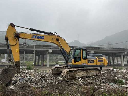徐州市出售转让二手不详小时2018年徐工XE370D挖掘机