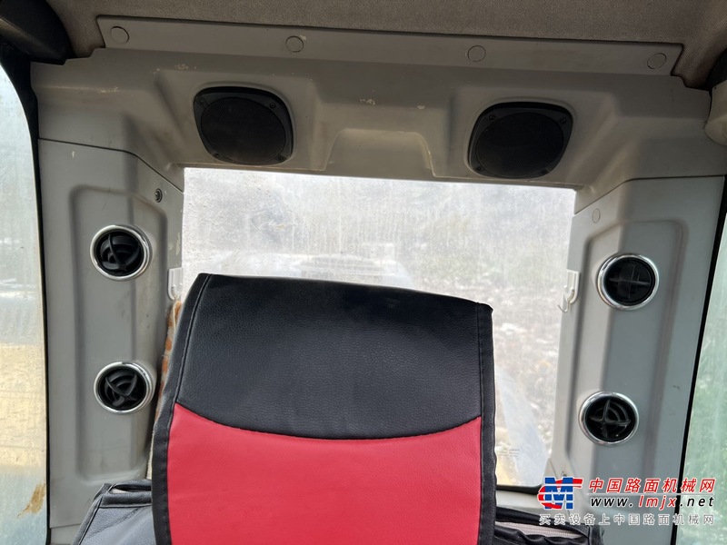 徐州市出售转让二手不详小时2018年徐工XE370D挖掘机