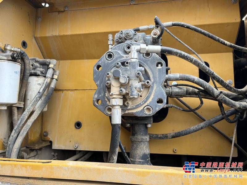 徐州市出售转让二手不详小时2018年徐工XE370D挖掘机