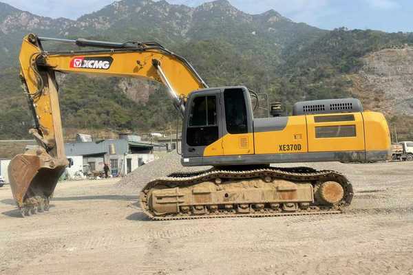 徐州市出售转让二手不详小时2019年徐工XE370D挖掘机