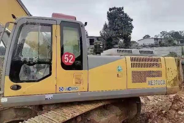 徐州市出售转让二手不详小时2015年徐工XE370D挖掘机