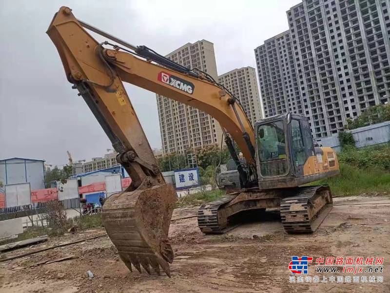 徐州市出售转让二手不详小时2020年徐工XE200D挖掘机