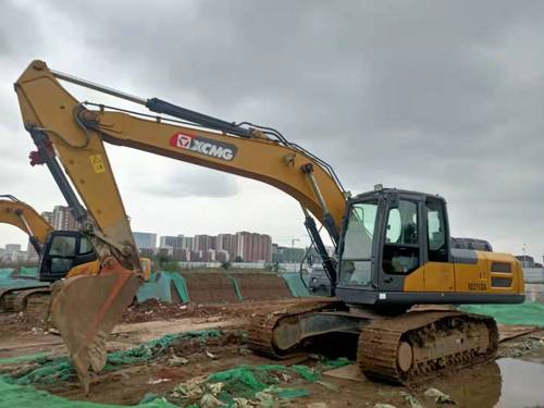 徐州市出售转让二手不详小时2020年徐工XE215D挖掘机