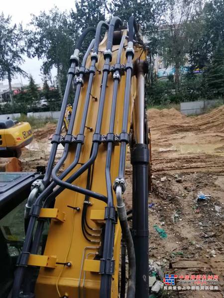 徐州市出售转让二手不详小时2020年徐工XE490D挖掘机