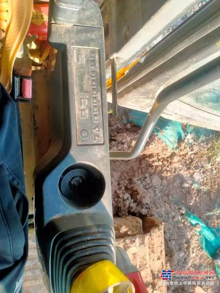 徐州市出售转让二手不详小时2017年小松PC210-8挖掘机