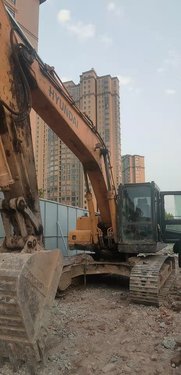 徐州市出售转让二手不详小时2013年现代R225挖掘机
