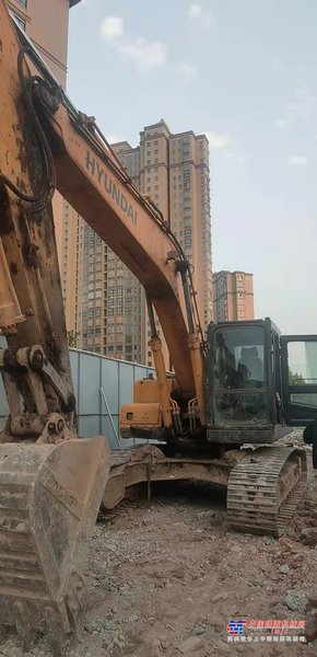 徐州市出售转让二手不详小时2013年现代R225挖掘机