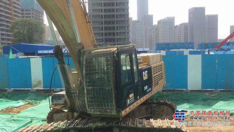 徐州市出售转让二手不详小时2018年卡特彼勒349D2挖掘机