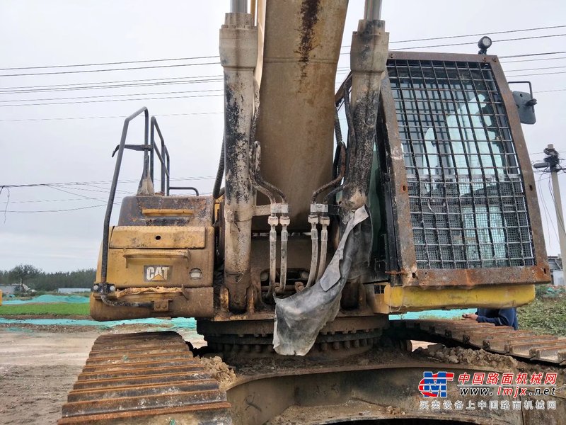 徐州市出售转让二手不详小时2018年卡特彼勒336D挖掘机
