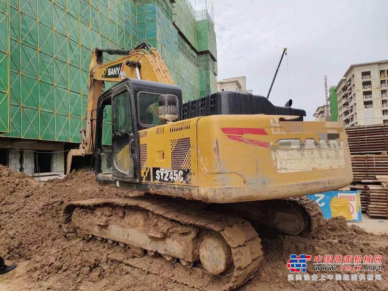 徐州市出售转让二手不详小时2018年三一重工SY215挖掘机