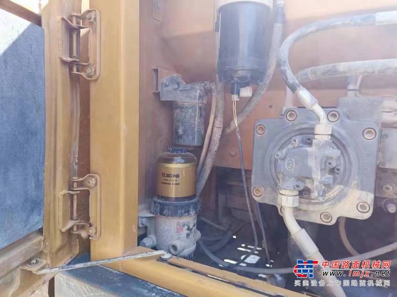 徐州市出售转让二手不详小时2018年徐工XE215D挖掘机