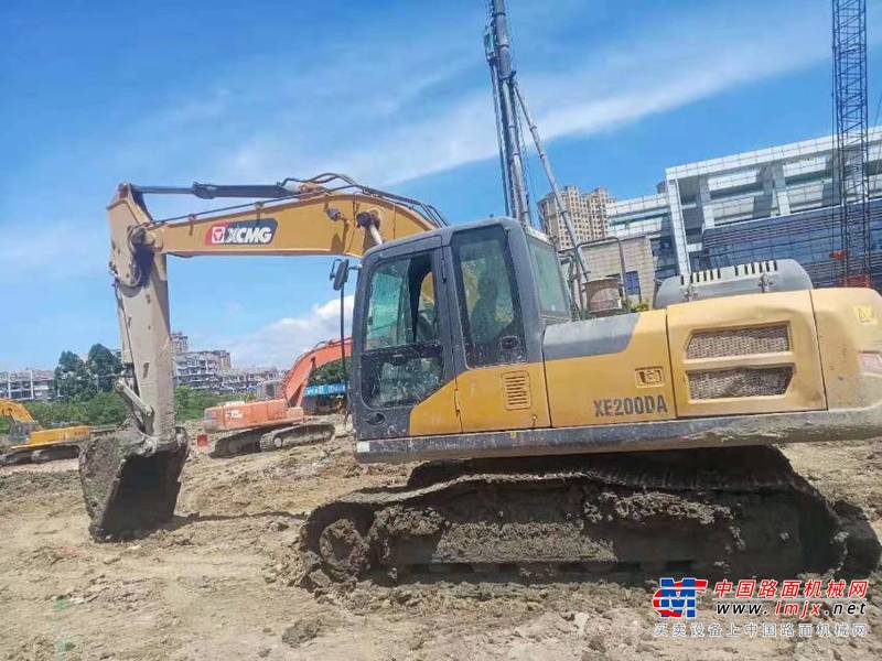 徐州市出售转让二手不详小时2019年徐工XE200D挖掘机