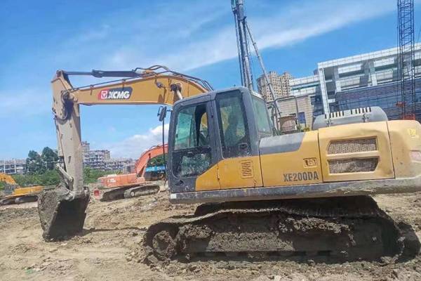 徐州市出售转让二手不详小时2019年徐工XE200D挖掘机