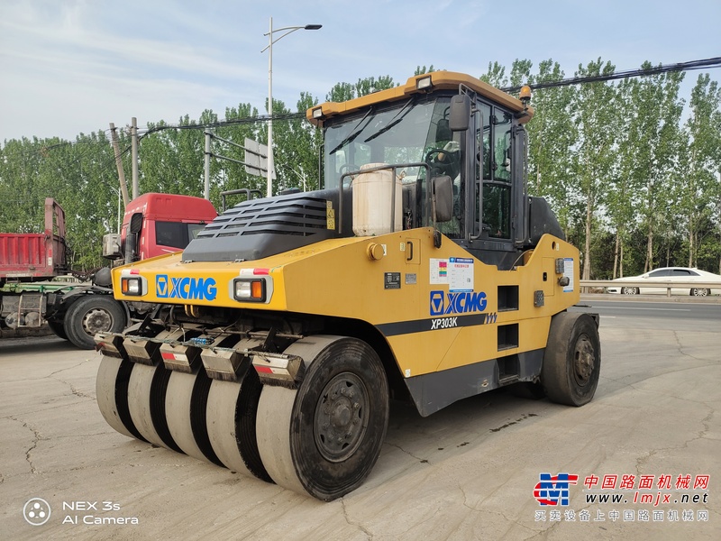 徐州市出售转让二手不详小时2019年徐工XP303K轮胎压路机