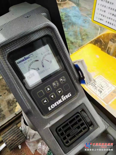 徐州市出售转让二手不详小时2019年龙工LG6060挖掘机