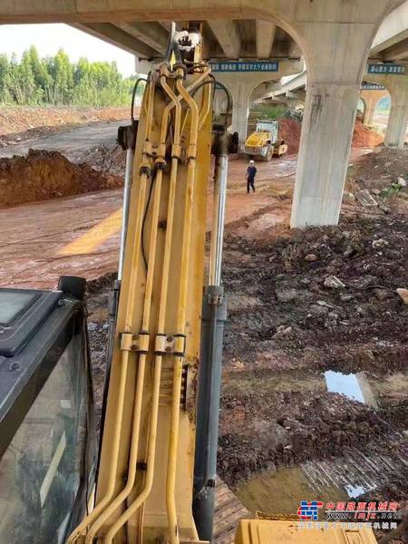 徐州市出售转让二手不详小时2016年柳工CLG920装载机