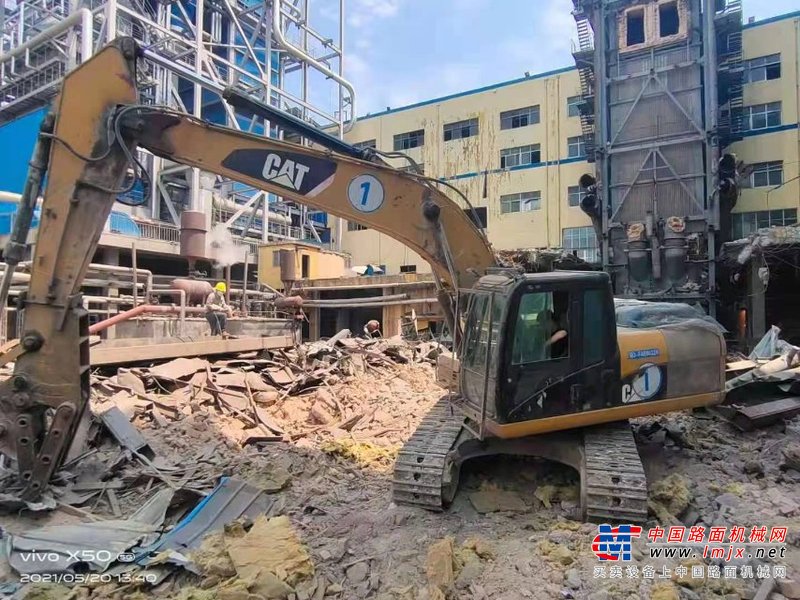 徐州市出售转让二手不详小时2012年卡特彼勒320D挖掘机